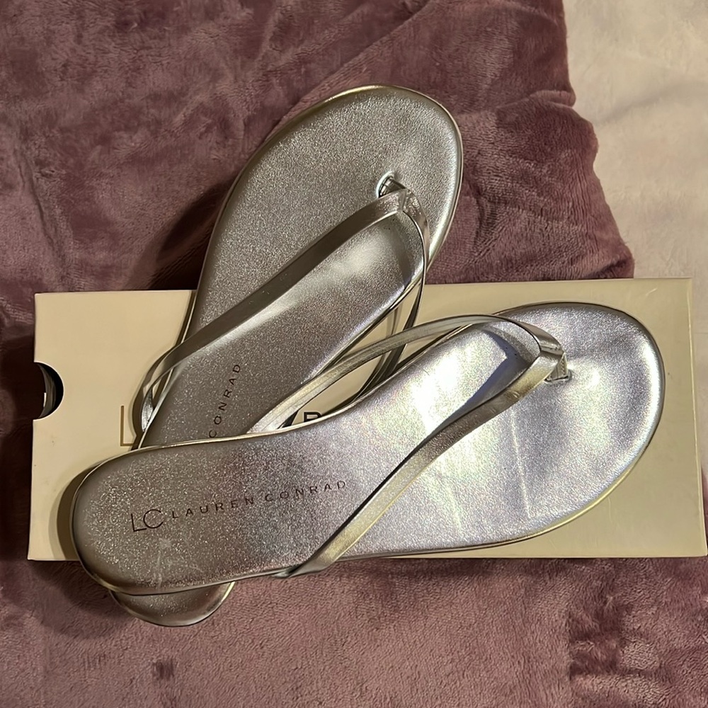 Sliver Lauren Conrad size 7 sandals